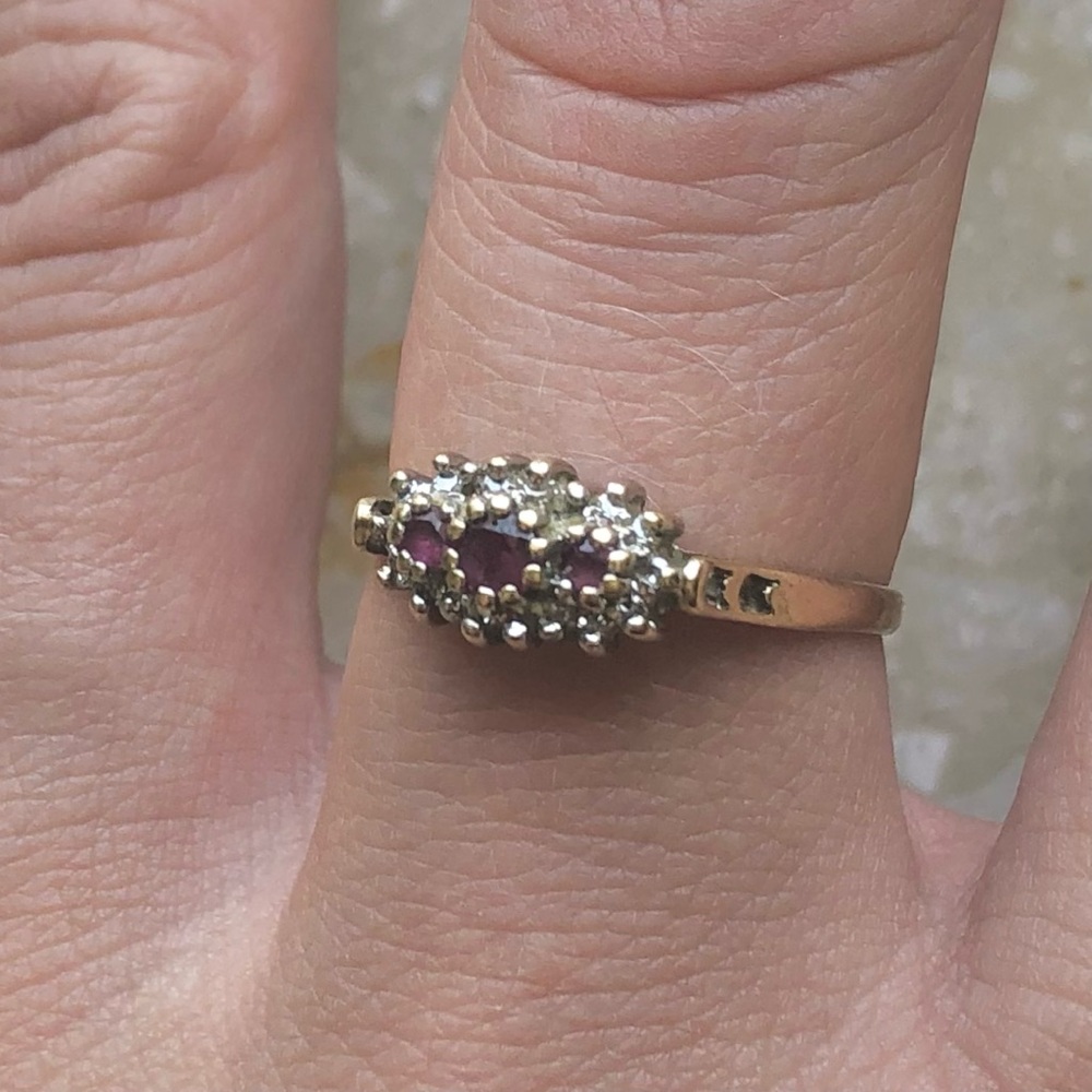 Vintage Ruby Diamond Halo Three Gem Yellow Gold Ring - Picture 8 of 11